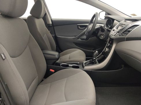Used 2016 Hyundai Elantra SE FWD image 21