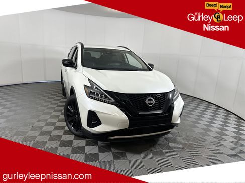 Used 2024 Nissan Murano SV w/ SV Midnight Edition Package image 1