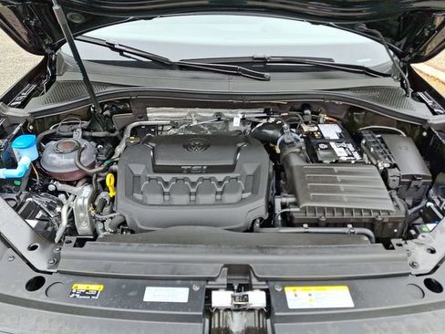Certified 2024 Volkswagen Tiguan S image 29