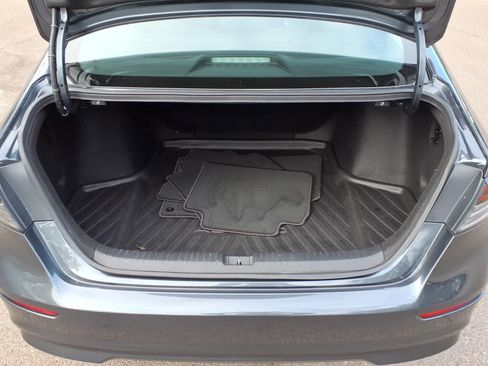 Certified 2023 Honda Accord EX image 6