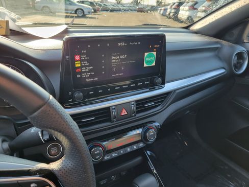 Used 2023 Kia Forte GT-Line w/ GT-Line Technology Package image 27