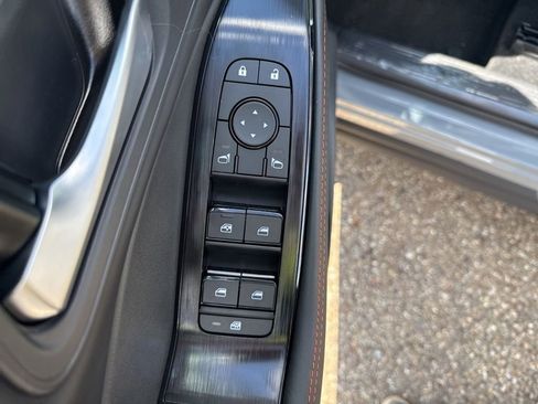 New 2026 Nissan Rogue SV w/ Rock Creek Premium Package AWD/4WD image 11