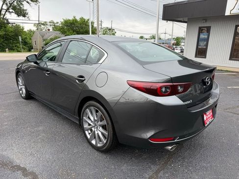Used 2023 MAZDA MAZDA3 s FWD image 8