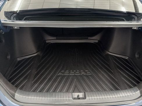 Used 2023 Honda Accord EX image 23