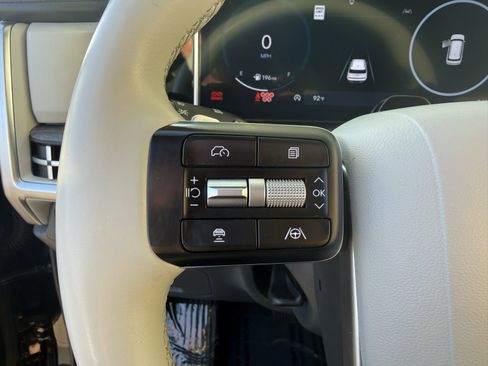 Used 2024 Hyundai Santa Fe Limited image 27