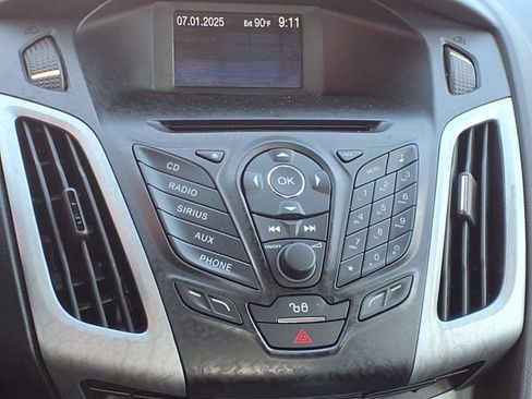 Used 2012 Ford Focus SE image 6