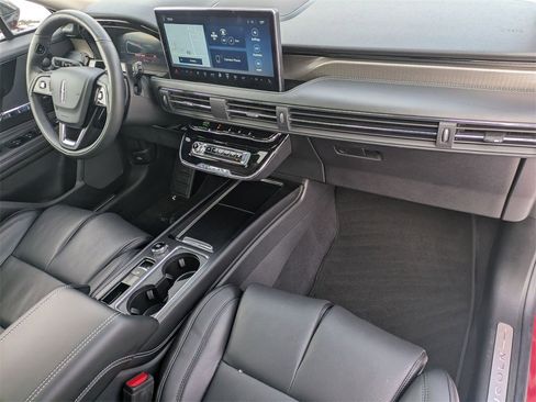 Used 2026 Lincoln Corsair Reserve image 22