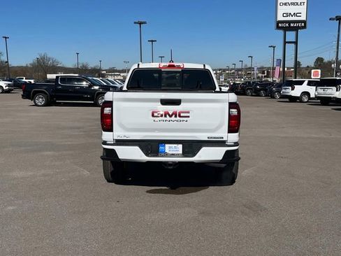 New 2026 GMC Canyon Elevation image 6