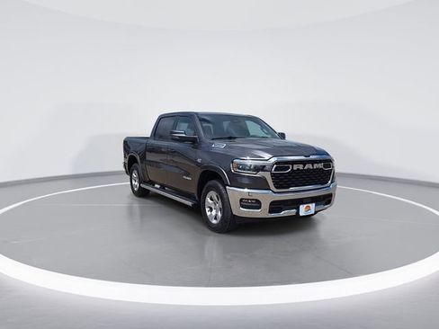 New 2026 RAM 1500 4x4 Crew Cab image 2