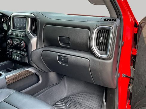 Used 2021 Chevrolet Silverado 1500 LT Trail Boss w/ Convenience Package II AWD/4WD image 32