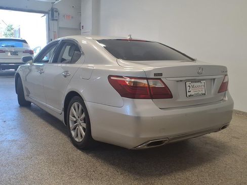 Used 2012 Lexus LS 460 AWD w/ Comfort Pkg image 6