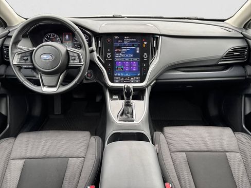 Used 2022 Subaru Outback Premium image 12