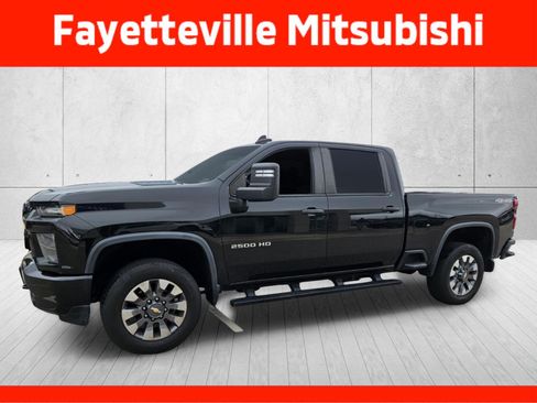 Used 2023 Chevrolet Silverado 2500 Custom w/ Custom Value Package AWD/4WD image 3