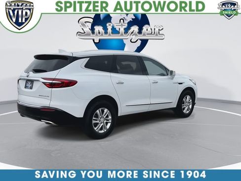 Used 2018 Buick Enclave Essence image 9