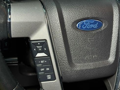 Used 2015 Ford Expedition EL Platinum image 44