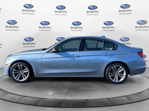 Used 2013 BMW 335i xDrive Sedan AWD/4WD image 3