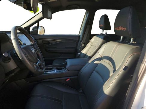 Certified 2025 Honda Ridgeline TrailSport image 7