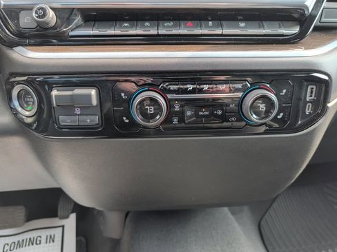 Used 2022 Chevrolet Silverado 1500 LT image 21