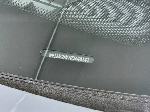 Certified 2024 Porsche Cayenne Turbo AWD/4WD image 27