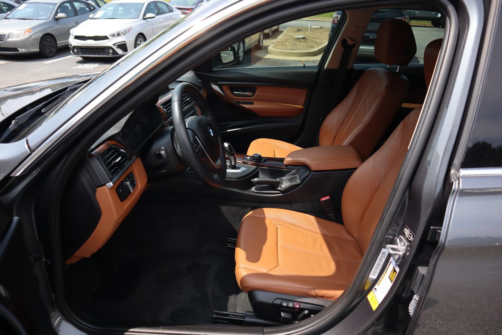 Used 2014 BMW 328d Sedan RWD image 9