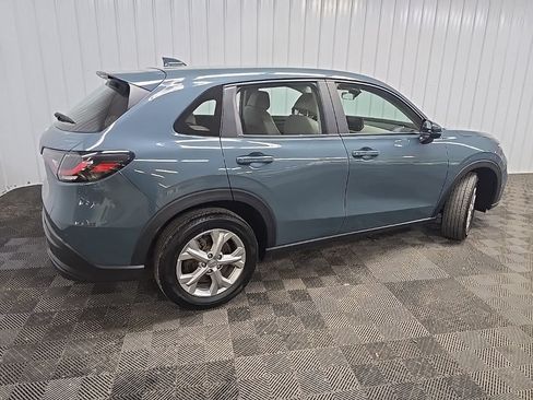 Used 2023 Honda HR-V LX image 3