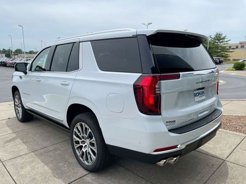 New 2026 GMC Yukon Denali w/ Denali Reserve Package AWD/4WD image 3