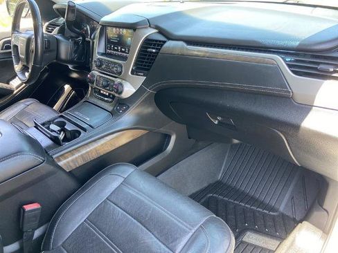 Used 2018 GMC Yukon XL Denali RWD image 25