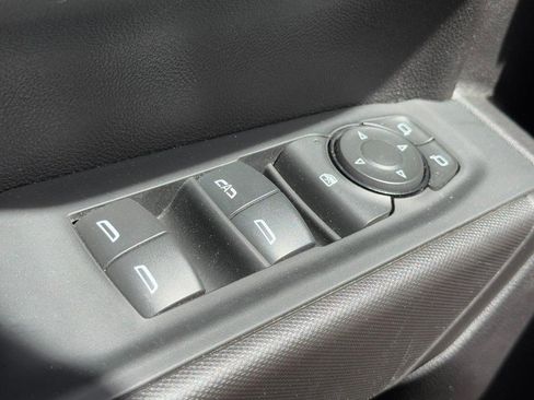 Used 2024 Chevrolet Silverado 1500 Custom w/ Turbomax Blackout Package AWD/4WD image 19