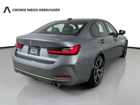 Used 2023 BMW 330i xDrive Sedan w/ Premium Package AWD/4WD image 5