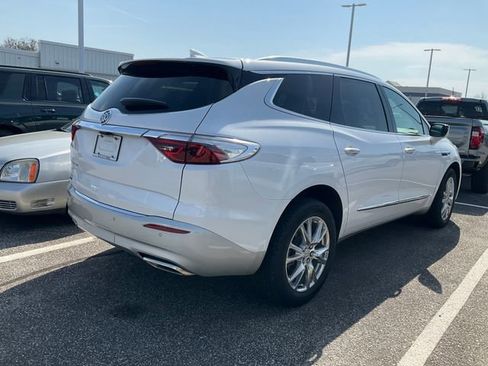 Used 2023 Buick Enclave Premium w/ Experience Buick Package image 6