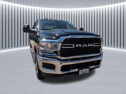 Used 2024 RAM 2500 Tradesman w/ Chrome Appearance Group