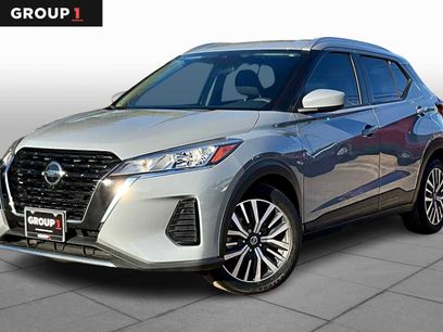 Used 2021 Nissan Kicks SV