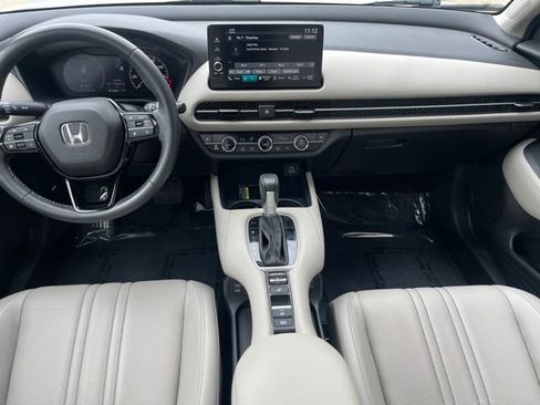 Used 2024 Honda HR-V EX-L image 12