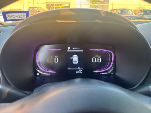 Used 2025 Kia Soul LX w/ LX Technology Package image 38