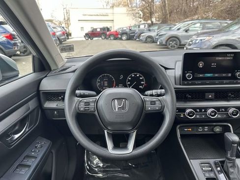 Certified 2023 Honda CR-V EX image 11