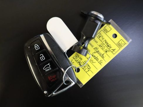 Used 2018 Hyundai Santa Fe Limited AWD/4WD image 55