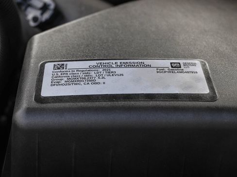 Used 2021 Chevrolet Silverado 1500 LT Trail Boss w/ Bed Protection Package image 28