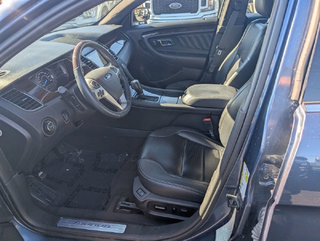 Used 2018 Ford Taurus Limited AWD/4WD image 14