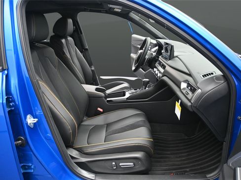 Certified 2026 Acura Integra A-Spec FWD image 17