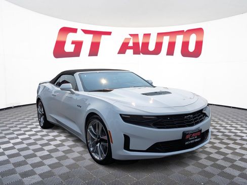 Used 2021 Chevrolet Camaro LT w/ Technology Package RWD image 1