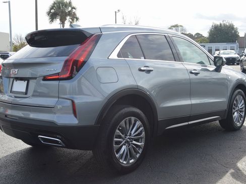 Used 2024 Cadillac XT4 Premium Luxury w/ Active Safety Package image 12