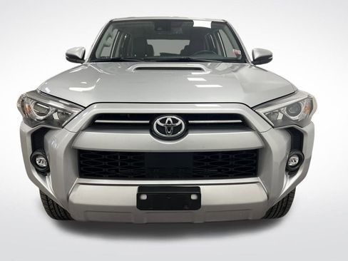 Used 2024 Toyota 4Runner TRD Off-Road Premium image 11