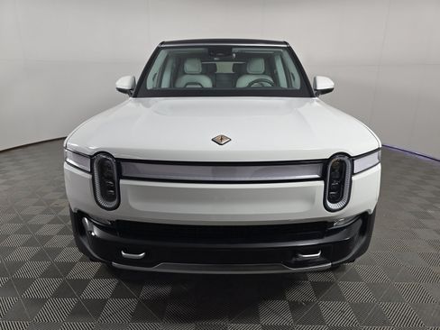 Used 2024 Rivian R1S Adventure AWD/4WD image 8