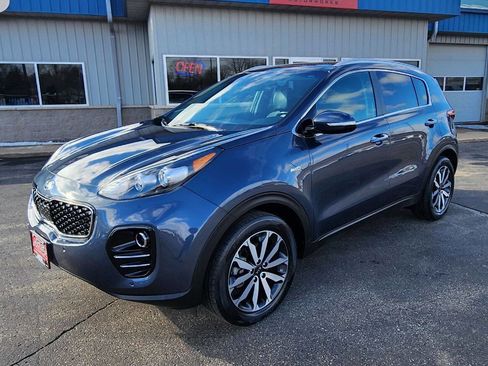Used 2017 Kia Sportage EX w/ EX Technology Package image 3