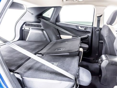 Used 2020 Ford Escape SE Sport image 36