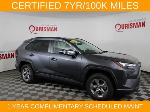Used 2025 Toyota RAV4 XLE AWD/4WD image 8