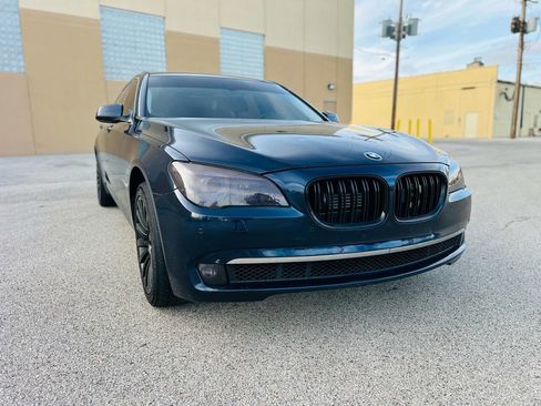 Used 2011 BMW ALPINA B7 xDrive image 9