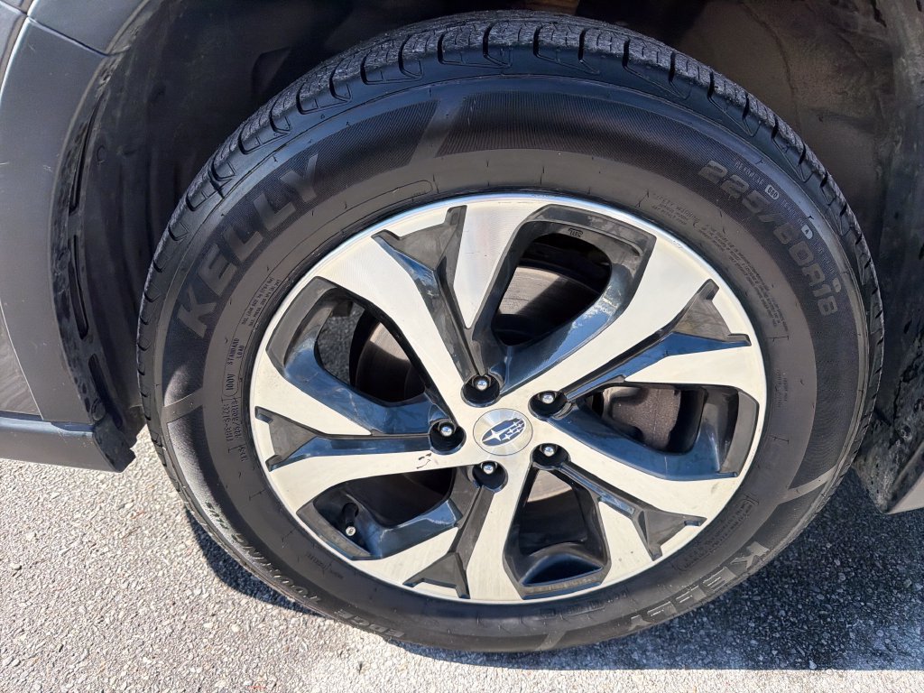 Used 2022 Subaru Outback Limited AWD/4WD image 10