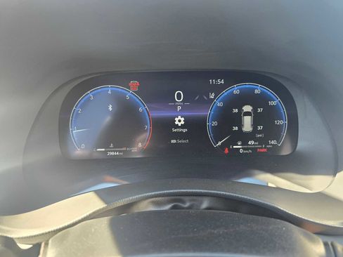 Used 2023 Toyota Highlander Limited image 28