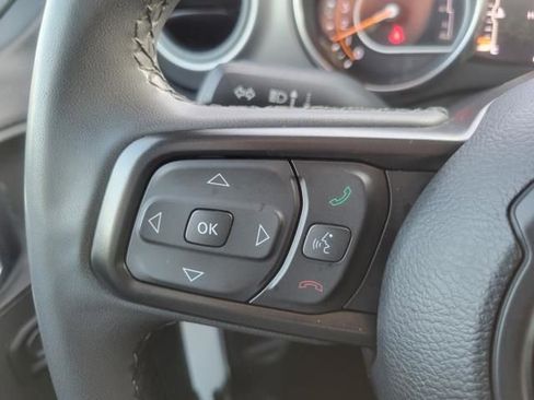 Used 2023 Jeep Wrangler Sport S image 28